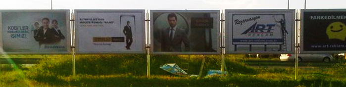 Bilboard Raket Panolar