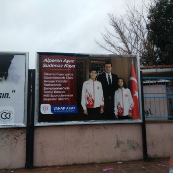 Bilboard Raket Panolar